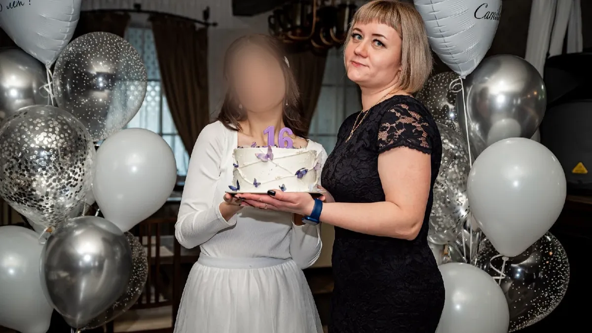 На Урале программист зарубил бывшую жену топором на глазах у 16-летней дочери
