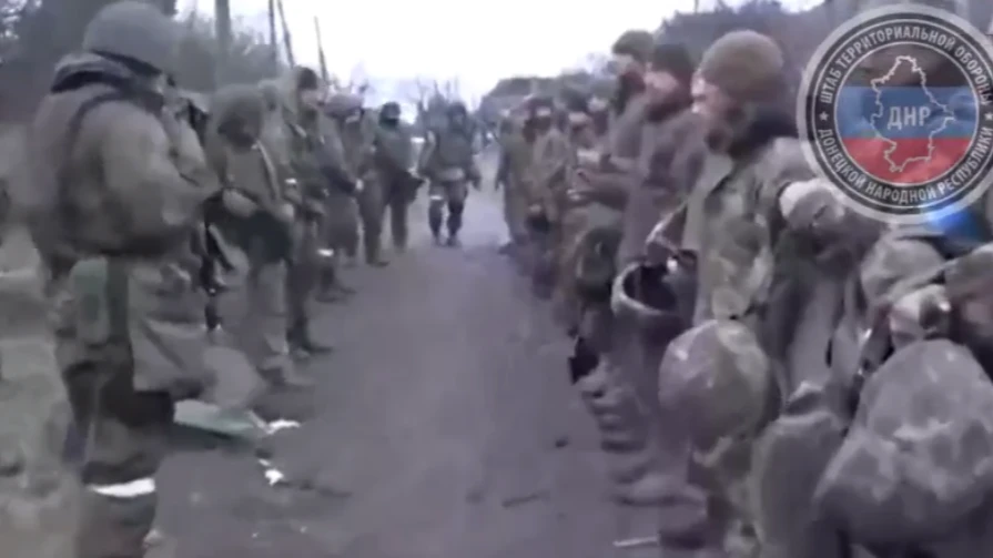 В Мариуполе сдались в плен еще 1009 украинских военных. ДНР показала на видео поведение боевиков
