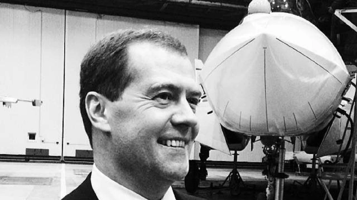 Дмитрий Медведев назвал премьер-министра Великобритании Риши Сунака лжецом и лицемером
