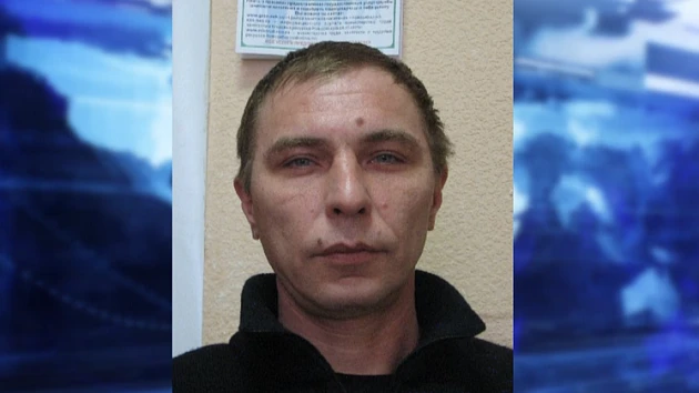 В Новосибирской области экстренно разыскивают сбежавшего из психбольницы Дениса Волова в зеленых штанах