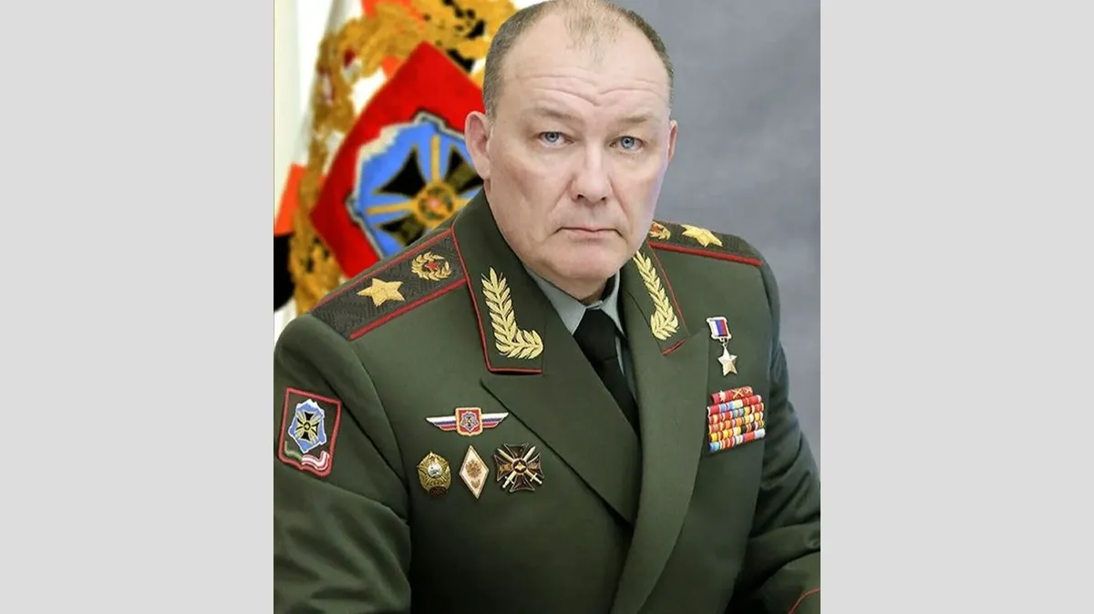 Кто такой генерал Александр Дворников: экс—командующий СВО стал главой ДОСААФ – чем он известен, кто его жена, дети, какое предсказание из прошлого сбылось 