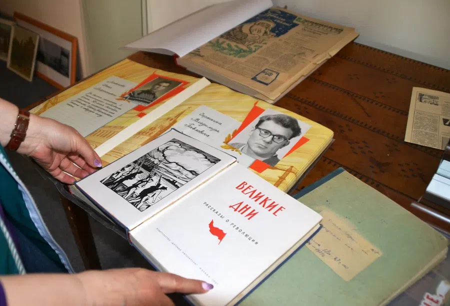 В Бердском музее хранятся раритетные книги о революции