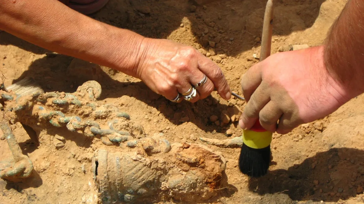 15 августа – День археолога-2022: история и традиции праздника, кого поздравляют, 5 самых выдающихся археологов мира и 5 главных археологических открытий 21 века 