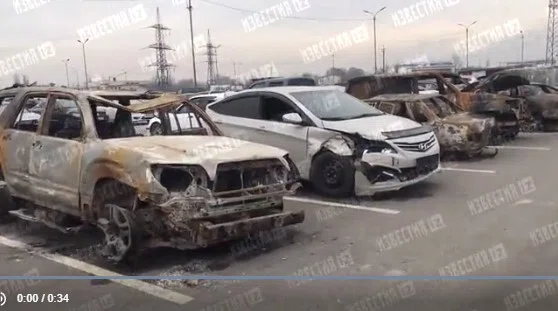 В Казахстане в сожженных после массовых беспорядков автомобилях находят трупы людей