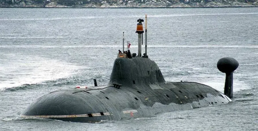 Новую версию гибели подлодки «Курск» высказал адмирал Попов: Субмарина столкнулась с подводной лодкой НАТО