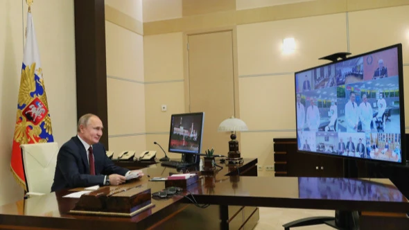 Шойгу побеседовал с Владимиром Путиным 24 марта. Фото: Кремлин.ру