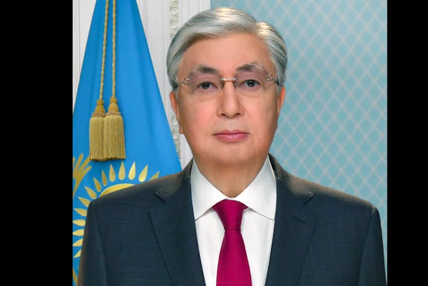 Президент Казахстана Касым-Жомарт Токаев объявил об отставке правительства из-за протестов местных жителей. Они требовали снизить стоимость сжиженного газа