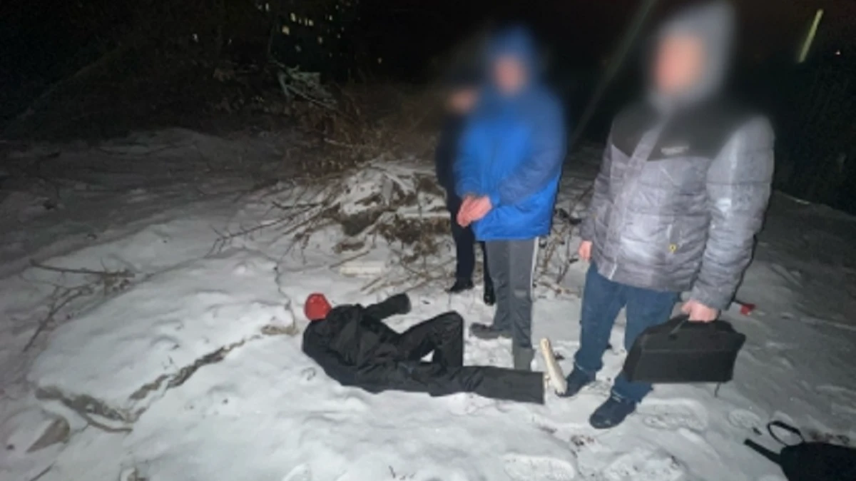 В Пензе живого мужчину приняли за труп и спрятали в кустах