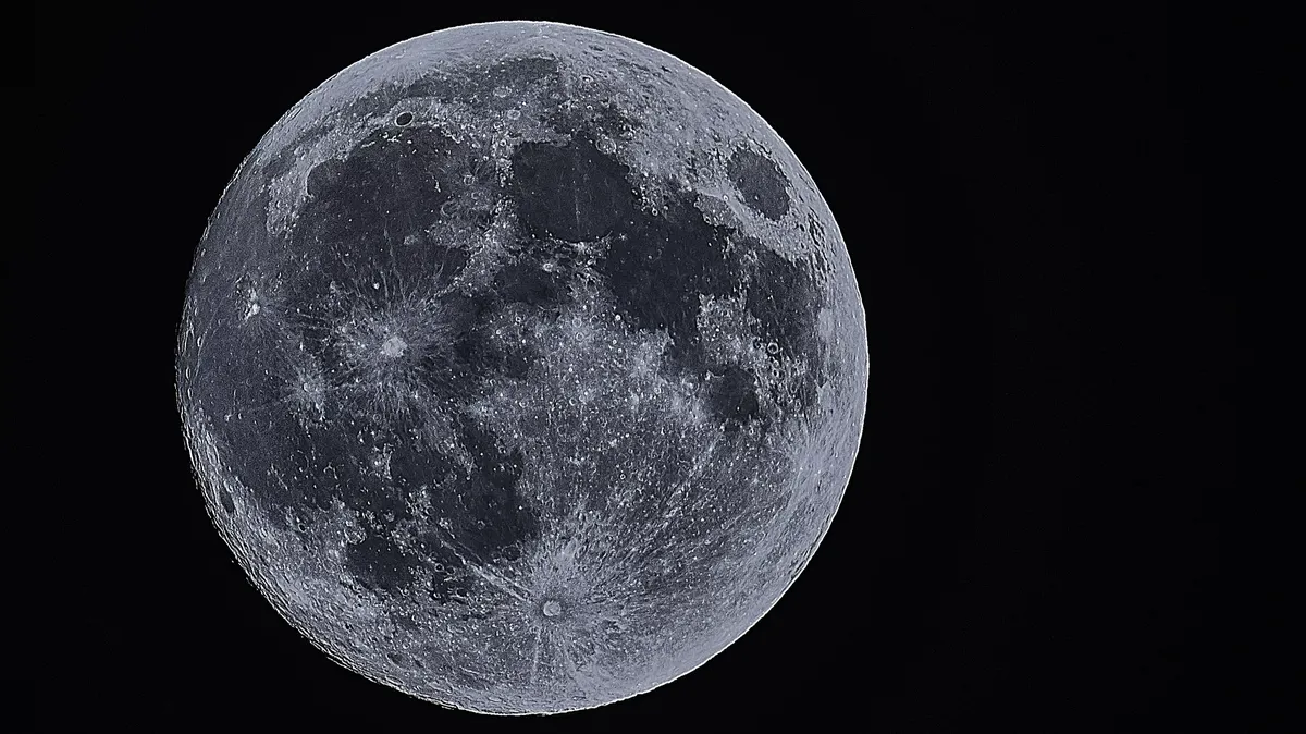 Точное время опасного Полнолуния Бобра 8 ноября 2022: где и во сколько можно наблюдать частичное Лунное затмение по московскому времени в России 