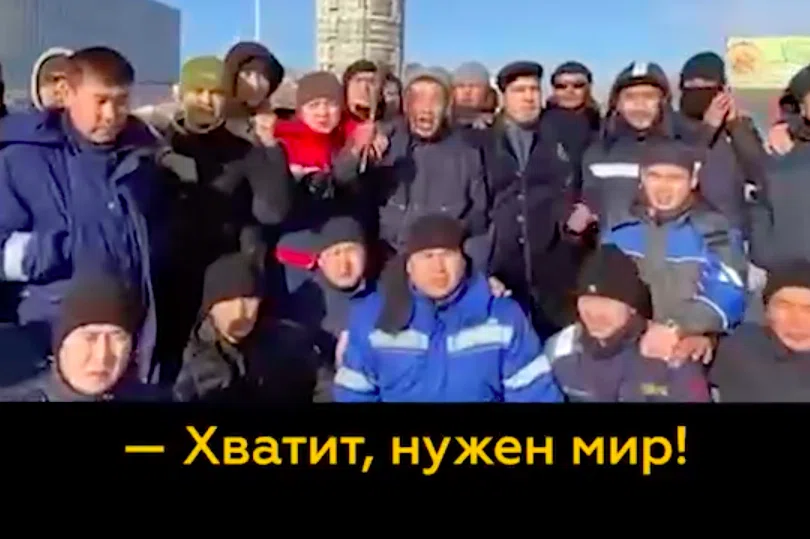 Жители Актау заявили об изгнании Нурсултана Назарбаева из Казахстана и закончили акцию протеста
