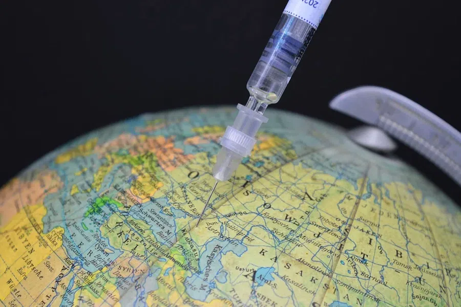 ВОЗ возобновляет оценку российской вакцины от коронавируса Спутник V