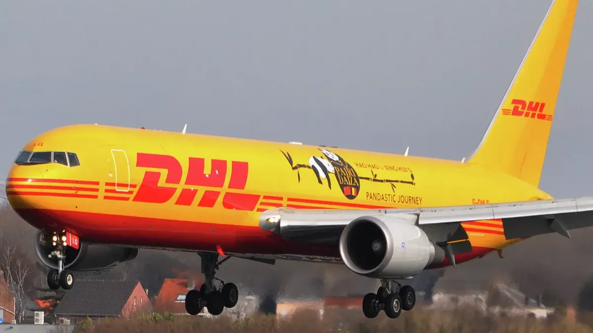 DHL Express с 1 сентября перестанет доставлять грузы и документы по России