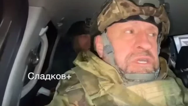 Александр уверен в том, что российские военнослужащие победят. Фото: скриншот с видео Сладкова