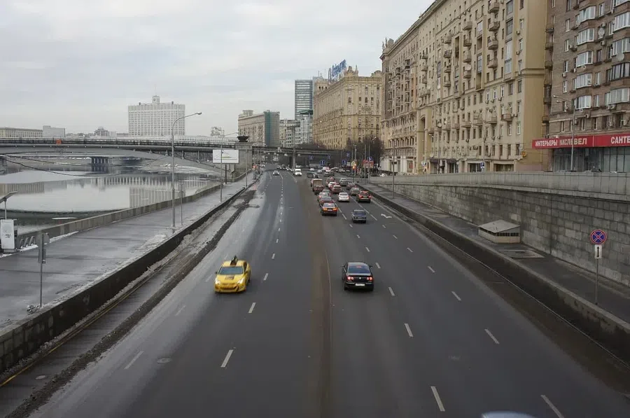 В России запланировали ограничить использования личного транспорта до 2035 года