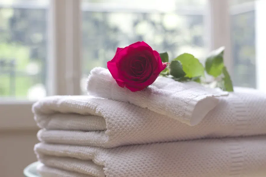 Полотенце пушистое: простой секрет для хозяек, чтобы сделать полотенца супермягкими после стирки