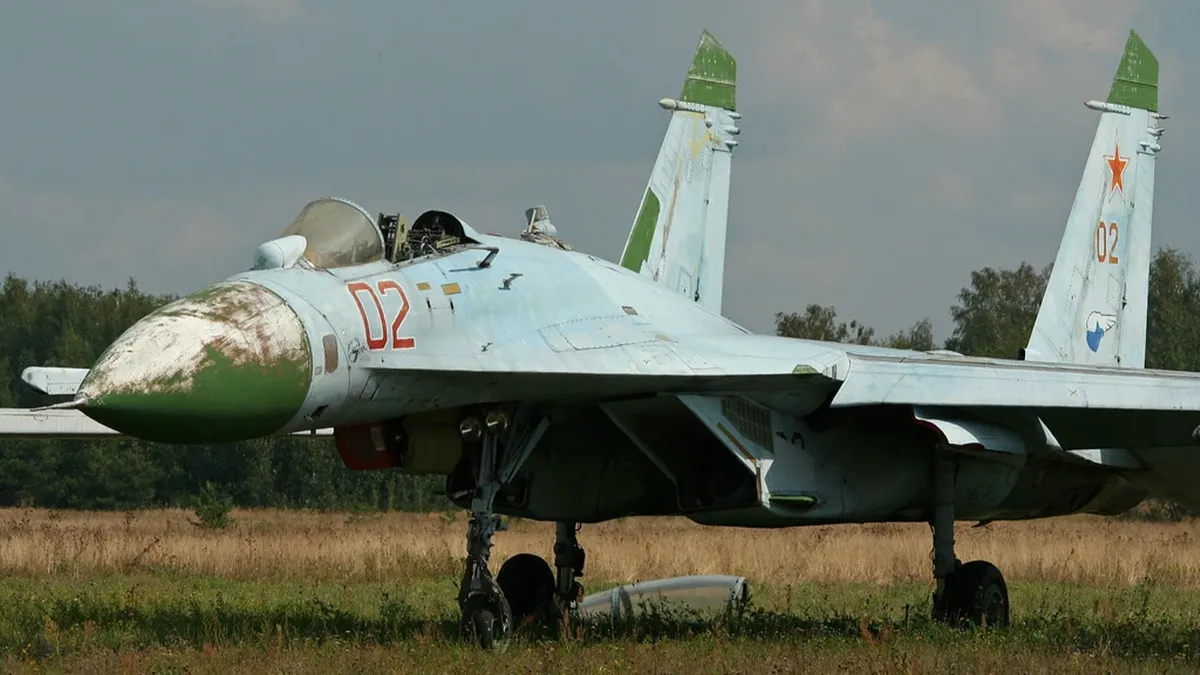 Летчик ВСУ перелетел на угнанном самолете Су-27 в Россию 
