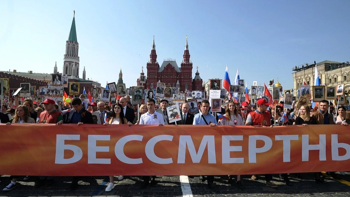 «Бессмертный полк-2022» пройдет по России в День Победы – где и во сколько начнется шествие в Москве 9 мая