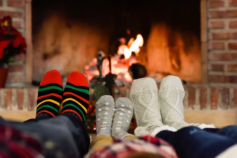 День святого Николая: зачем в ночь на 6 декабря в домах вывешивают башмаки и носки