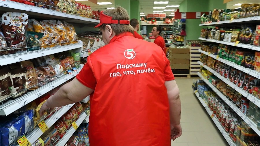«Пятерочка» готовится бесплатно раздавать продукты с истекающим сроком годности малоимущим россиянам