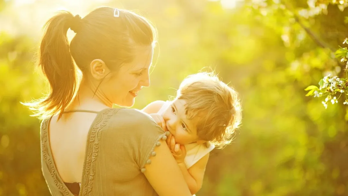 27 ноября – День матери-2022: традиции праздника, топ-7 лучших идей для подарка 