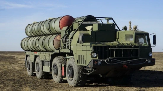 В Белоруссию планируют поставить российские С-400. В сети предполагают, что Лукашенко готовится к «вооруженному конфликту» 