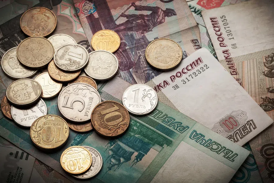 Согласно некоторых законам, россиянам с детьми положены ежемесячные выплаты. Фото: Pixabay