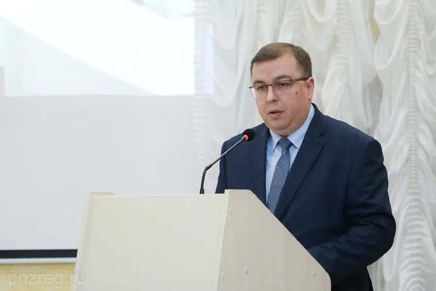 Глава Пензенской области дал премию в 50 тысяч рублей вице-губернатору за отказ от взятки в 3 миллиона рублей
