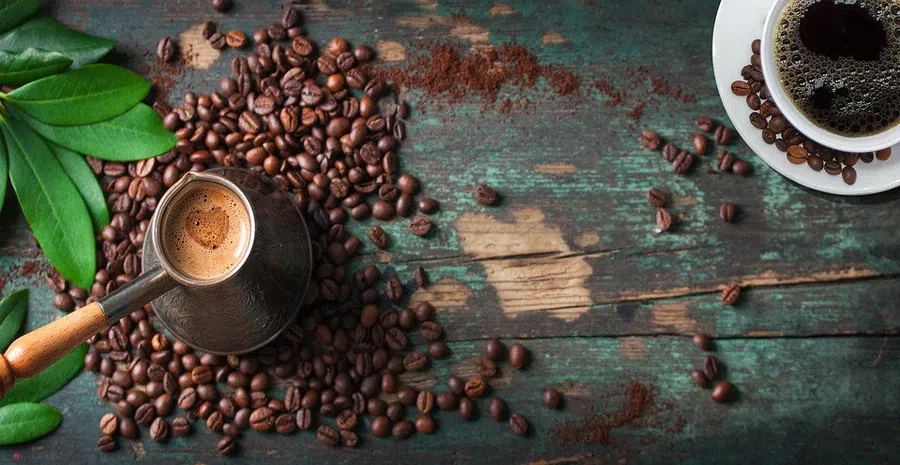 Как утренняя чашка кофе может изменить ритм вашего сердца