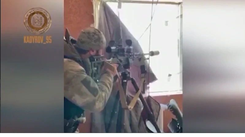 «Это вам не канадский снайпер» Кадыров показал видео работы спайпера и силовиков Чечни в Мариуполе 