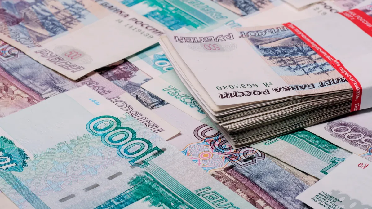 Как изменится жизнь россиян с 1 февраля 2023: индексация денежных выплат, новый параллельный импорт и штрафы за плохой интернет 