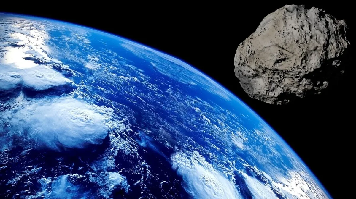 Огромный астероид на огромной скорости летит к земле: по прогнозу NASA землянам надо опасаться ночи 9 мая – он размером с 7 футбольных полей 
