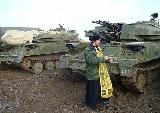 В российской армии есть только священники РПЦ, мусульман нет
