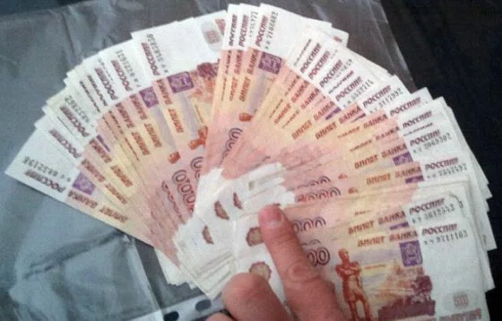 По 100 тыс. рублей заплатят трое подсудимых за оскорбление суда 