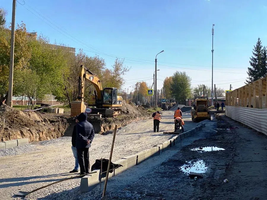 Бердску достанутся деньги на ремонт дорог по нацпроекту в 2022 году: Рост цен на стройматериалы тормозит дорожников
