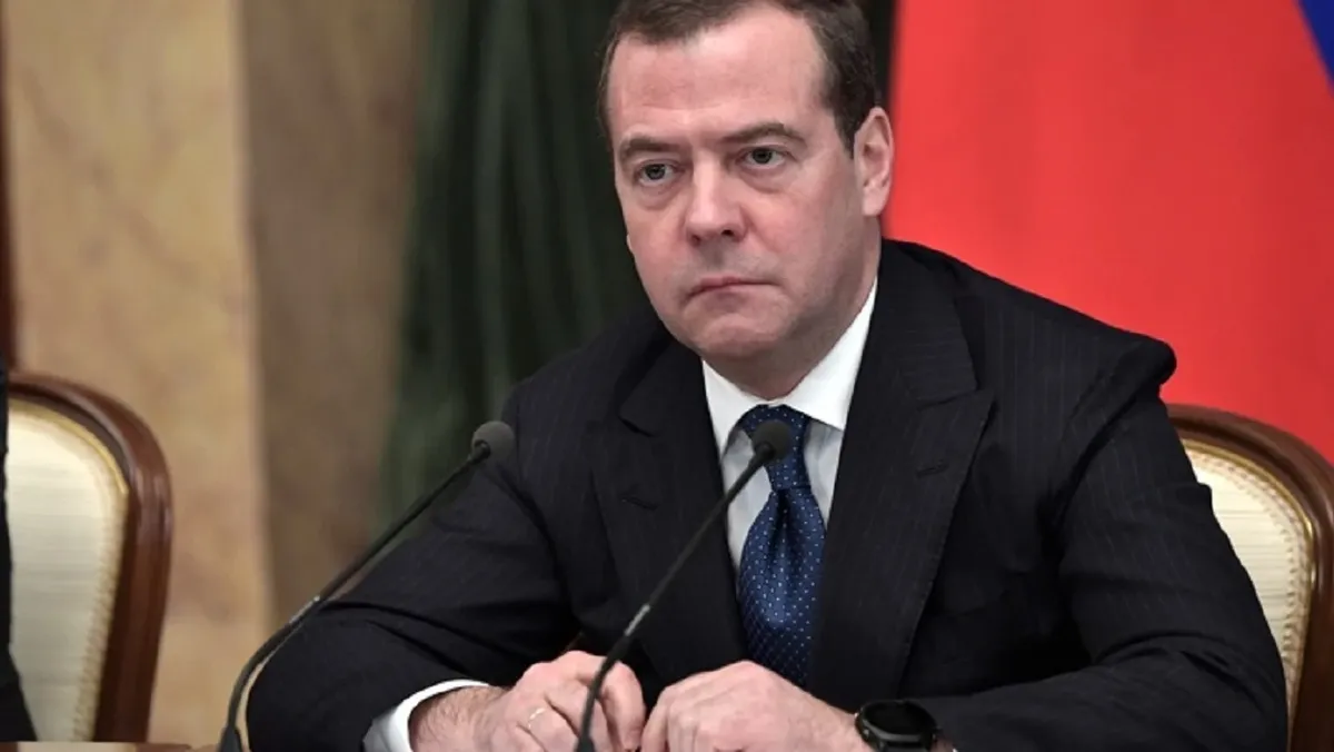 Дмитрий Медведев оскорбил президента Латвии Эгилса Левитса

