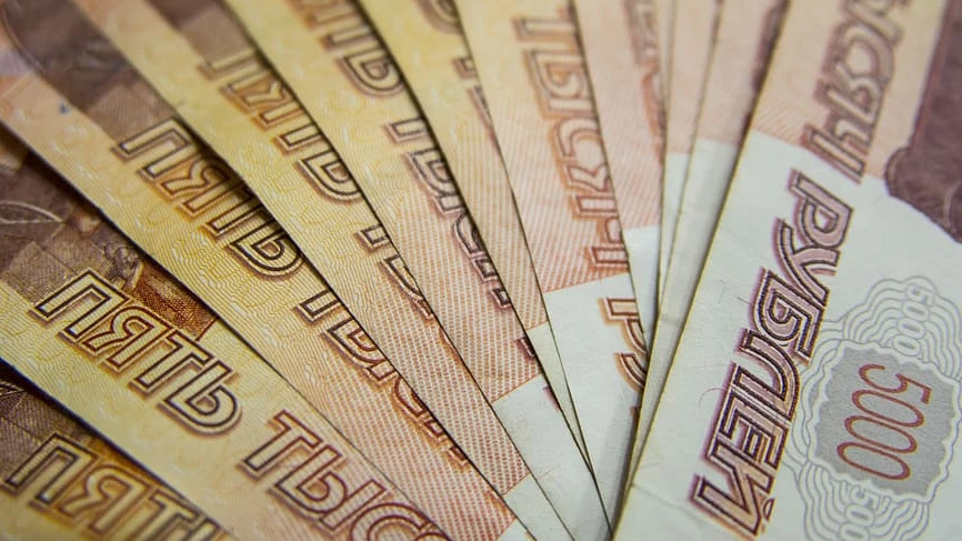 «2,5 раза больше нынешней»:  Жители РФ назвали приемлемый размер пенсии - 40 тысяч рублей