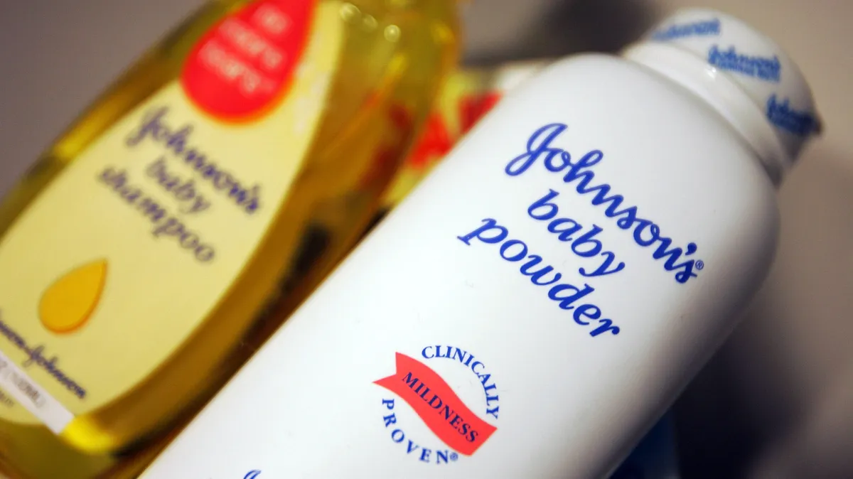 Компания Johnson and Johnson отказалась поставлять свою продукцию в Россию