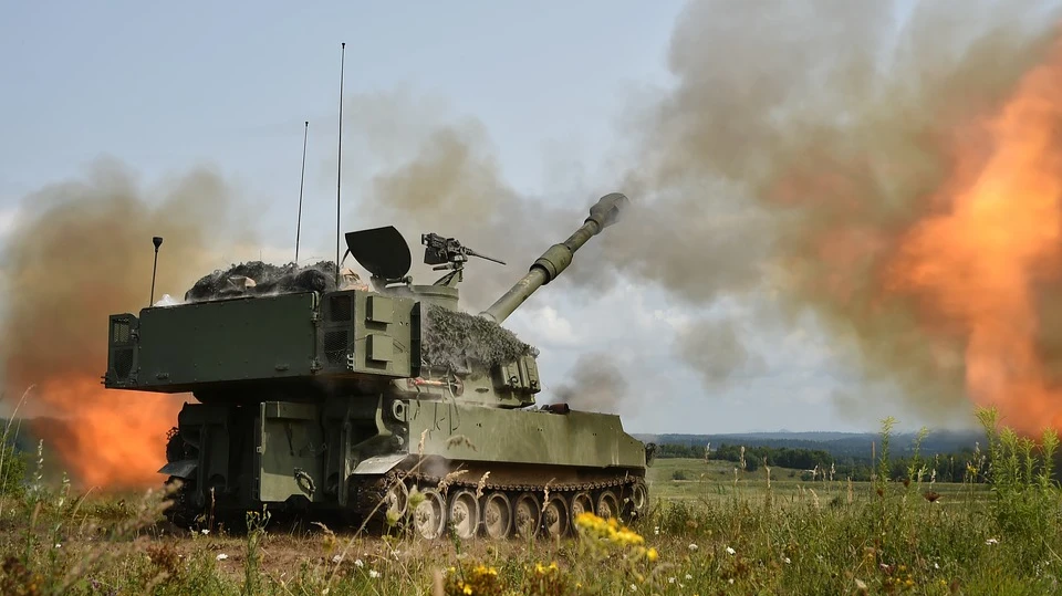«У нас пополнение» Министр обороны Резников сообщил, что на Украину прибыли гаубицы с обученными расчетами Panzerhaubitze 2000 из ФРГ
