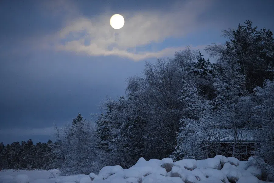 Сегодня последнее Полнолуние-2021: что запрещено делать и что обязательно воплотить в ярчайший и сильный день полной луны 19 декабря