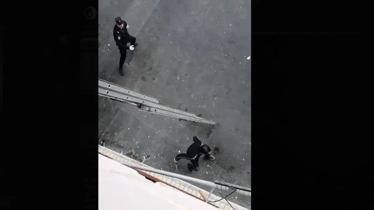 Фото: Стоп-кадр из видео очевидцев