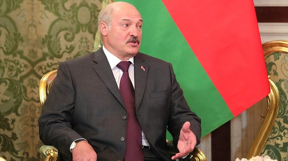 Президент Белоруссии Александр Лукашенко заявил, что республики вернутся и снова возродят СССР