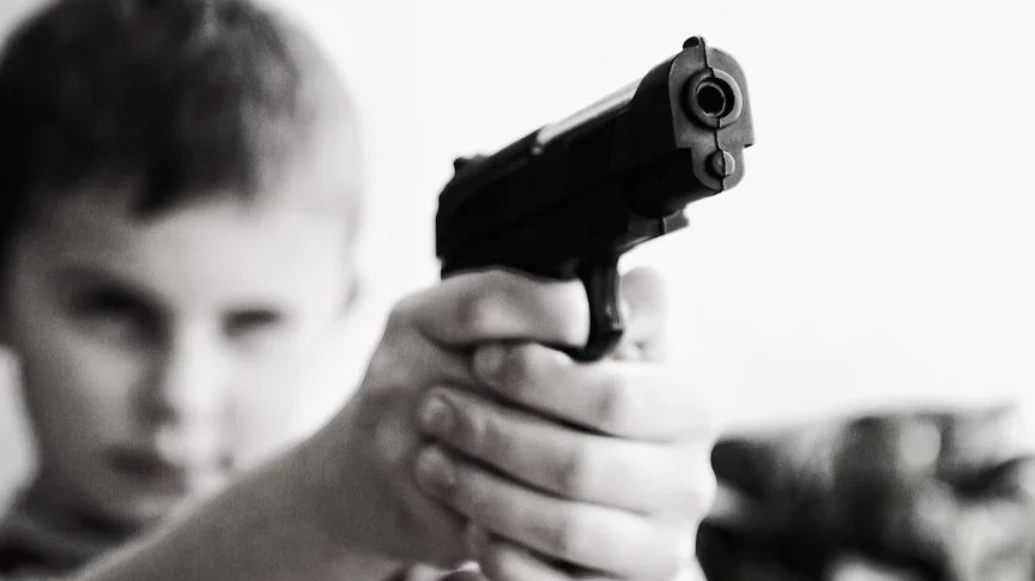 Мальчик 9 лет выстрелил в знакомого из-за конфет. Фото: Pixabay