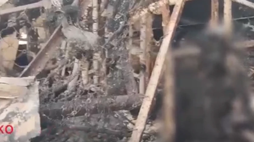 Последствия удара ВСУ по СИЗО, где содержался Азов*. Фото: стоп-кадр с видео военкора Руденко