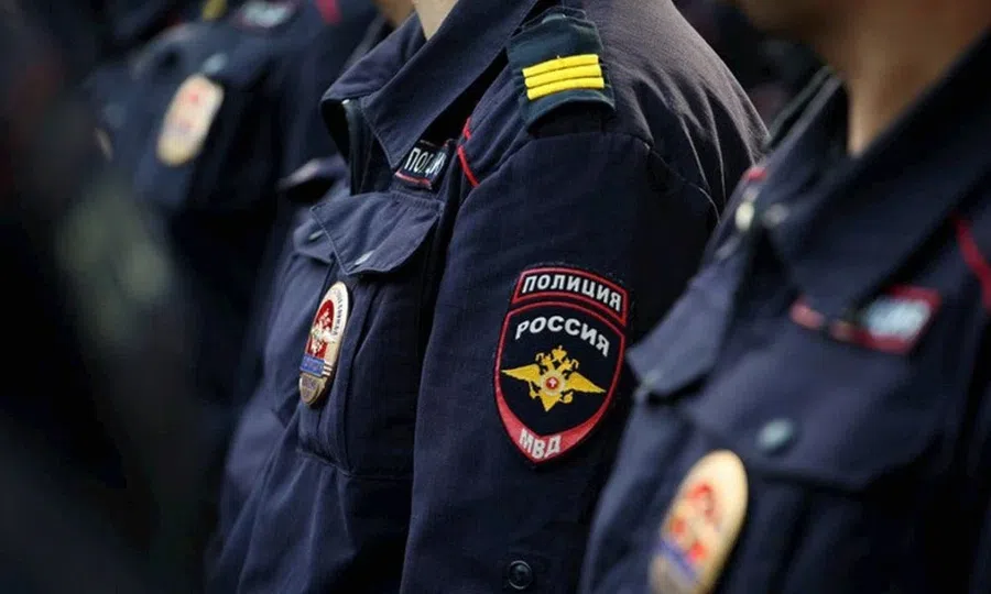 Полицейский принуждал к сексу нарушительницу ПДД вместо штрафа на Кубани, но ему помешал коллега