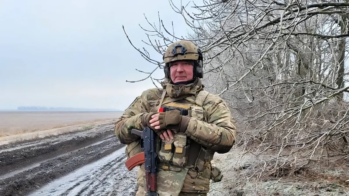 Рогозину не помогла экипировка НАТО: как себя чувствует экс-глава «Роскосмоса», который попал под обстрел в Донецке в свой день рождения 