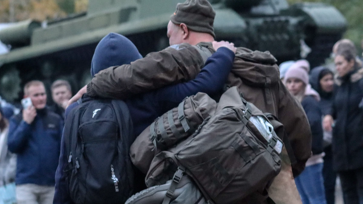 «Все из-за пофигизма» Ветераны горячих точек рассказали мобилизованным россиянам, как вернуться живыми из зоны спецоперации в 2022 году