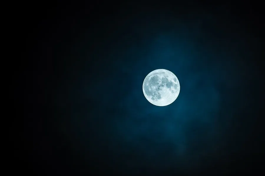 Общеизвестным фактом является влияние лунных фаз на физическое состояние человека. Фото: Pixabay.com
