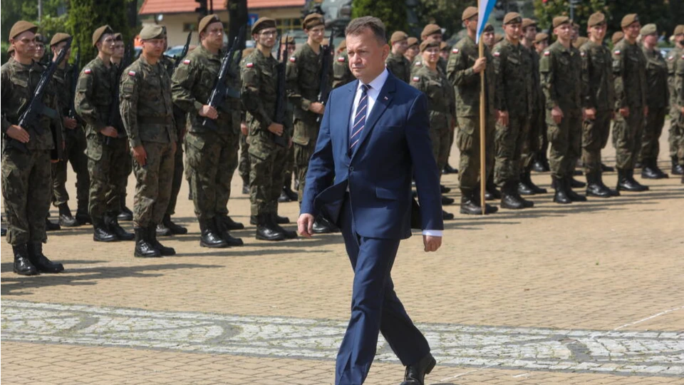 Министр обороны Польши Мариуш Блащак пообещал для защиты от агрессора создать самые сильные сухопутные войска в НАТО