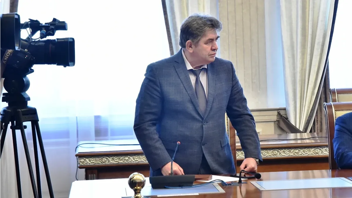 Когда в Бердске появится новый мэр после увольнения Евгения Шестернина: Депутаты уже думают о дате конкурсного отбора на пост градоначальника