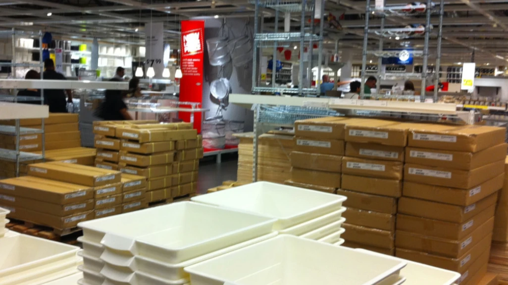 IKEA объявила о возобновлении «грандиозной» онлайн-распродажи перед своим закрытием и окончательным уходом из России